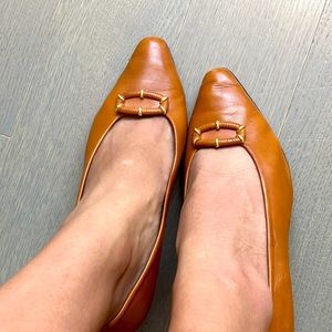 Bally leather shoes made in Italy, hardly worn